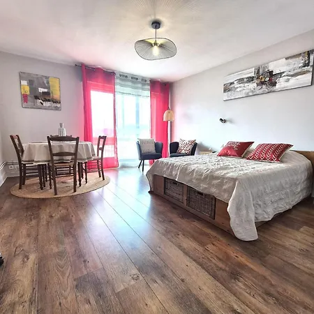 Les Carrieres Romaines - ! Mae-0063 Daire *