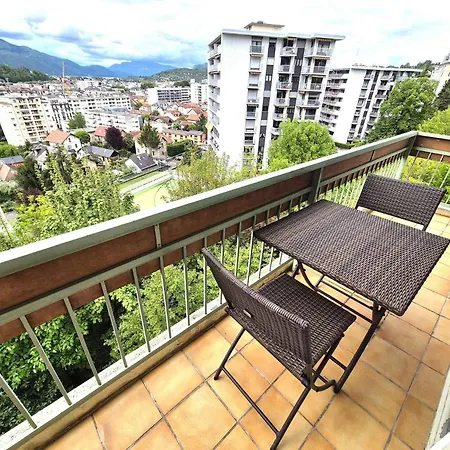 Les Carrieres Romaines - ! Mae-0063 Daire *