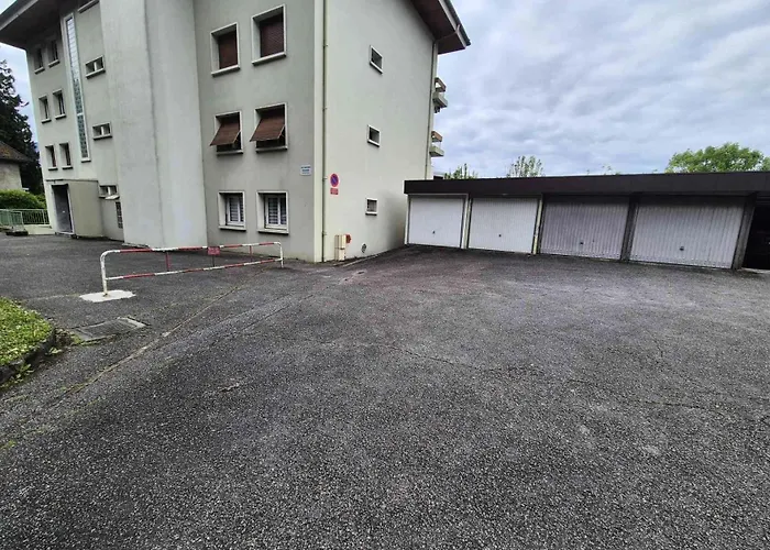 Les Carrieres Romaines - ! Mae-0063